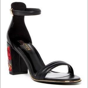 Kenneth Cole Reaction Heels
